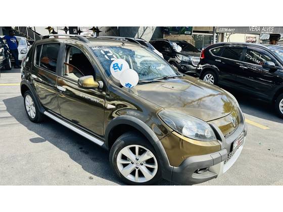 RENAULT SANDERO 1.6 STEPWAY 8V FLEX 4P MANUAL RENAULT SANDERO 1.6 STEPWAY 8V FLEX 4P MANUAL